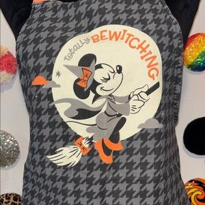 Disney Minnie Mouse Halloween apron